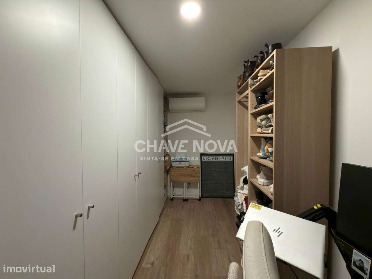 Apartamento T1+1 Santa Marinha de 2023 ao Arrábida Shopping VL8-9