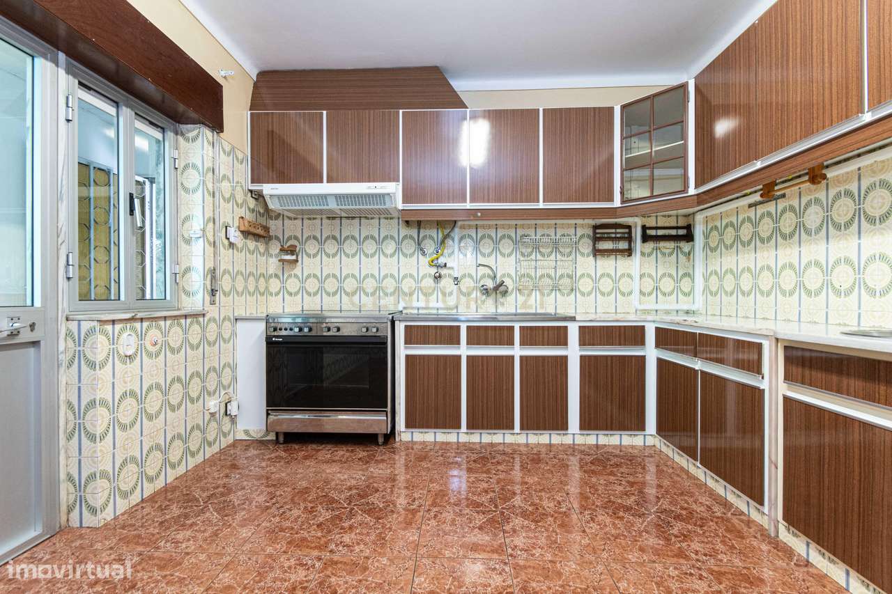 Moradia T3+2 em Casais Novos – Alenquer-12