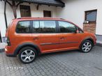 Volkswagen Touran 1.4 TSI Cross - 30