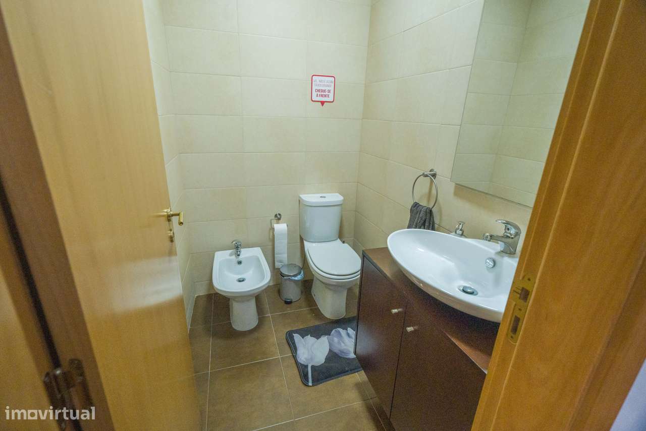 Apartamento T3 à venda em Santa Maria de Lamas-20