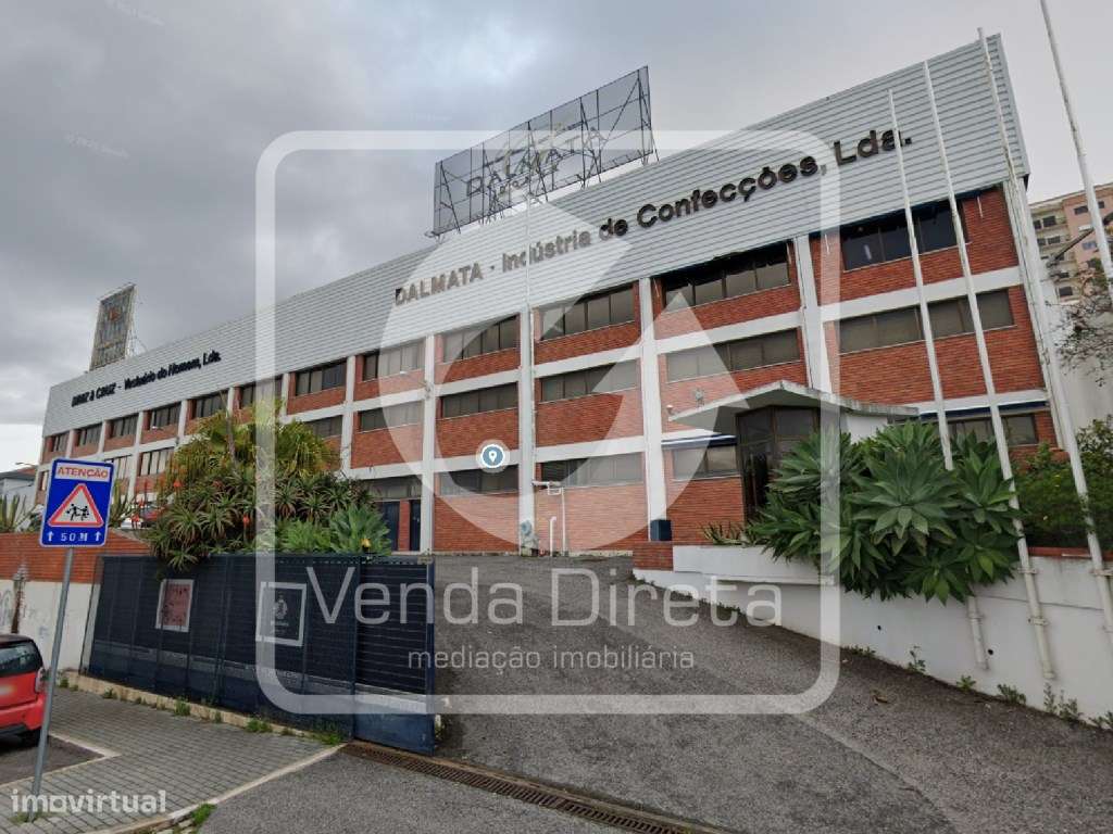 Armazém Industrial com 7.144 m² na Estrada de Alfragide | IMÓVEL DA... - Grande imagem: 2/20
