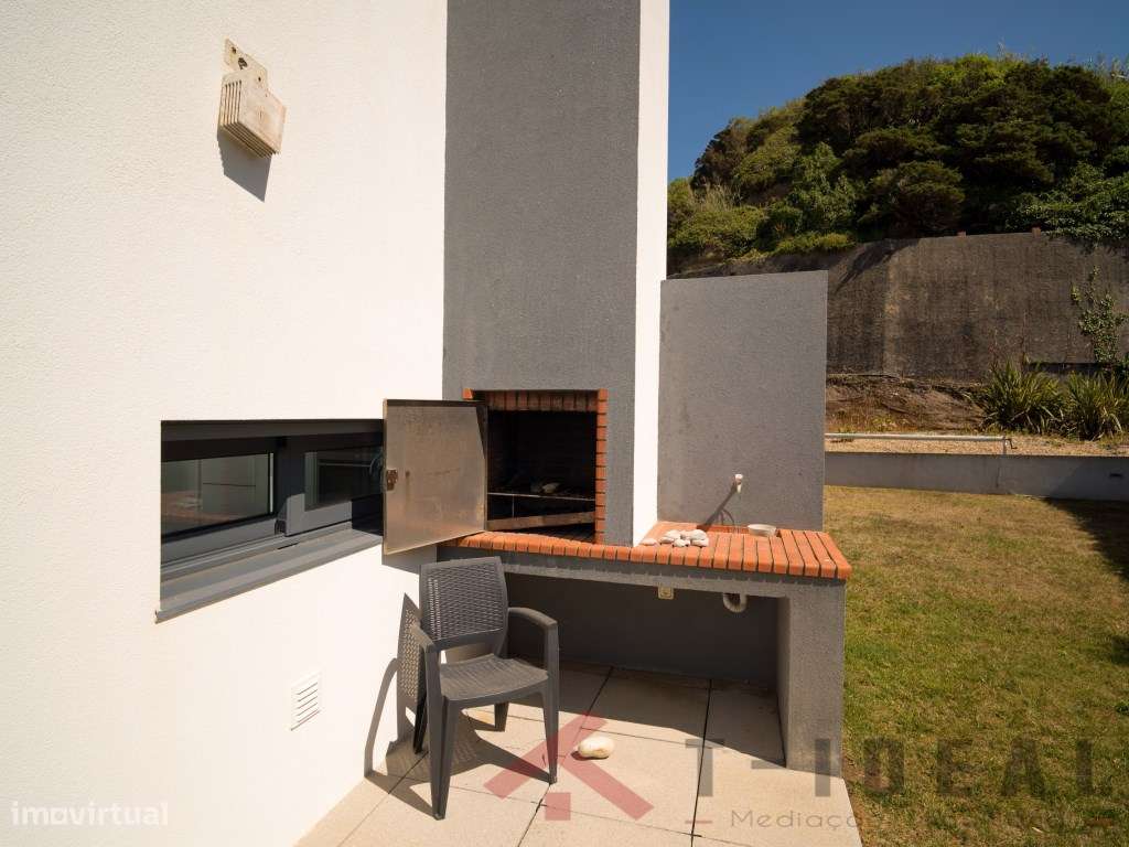 Moradia T4 com Vista de Mar-57