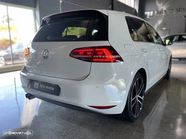 VW Golf 2.0 TDI GTD DSG - 4