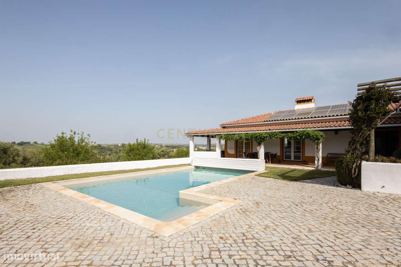Quinta com piscina e vista sobre o Ribatejo, entre conforto e natureza-14