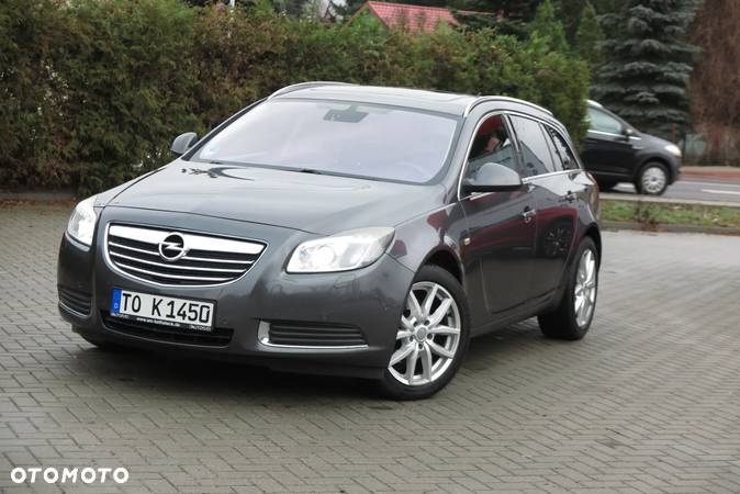 Opel Insignia 2.0 CDTI Sports Tourer - 2