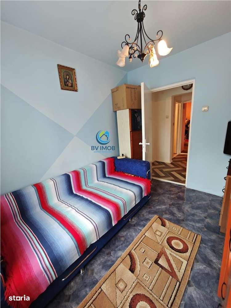 Vanzare apartament 4 camere, decomandat, zona Faget-14