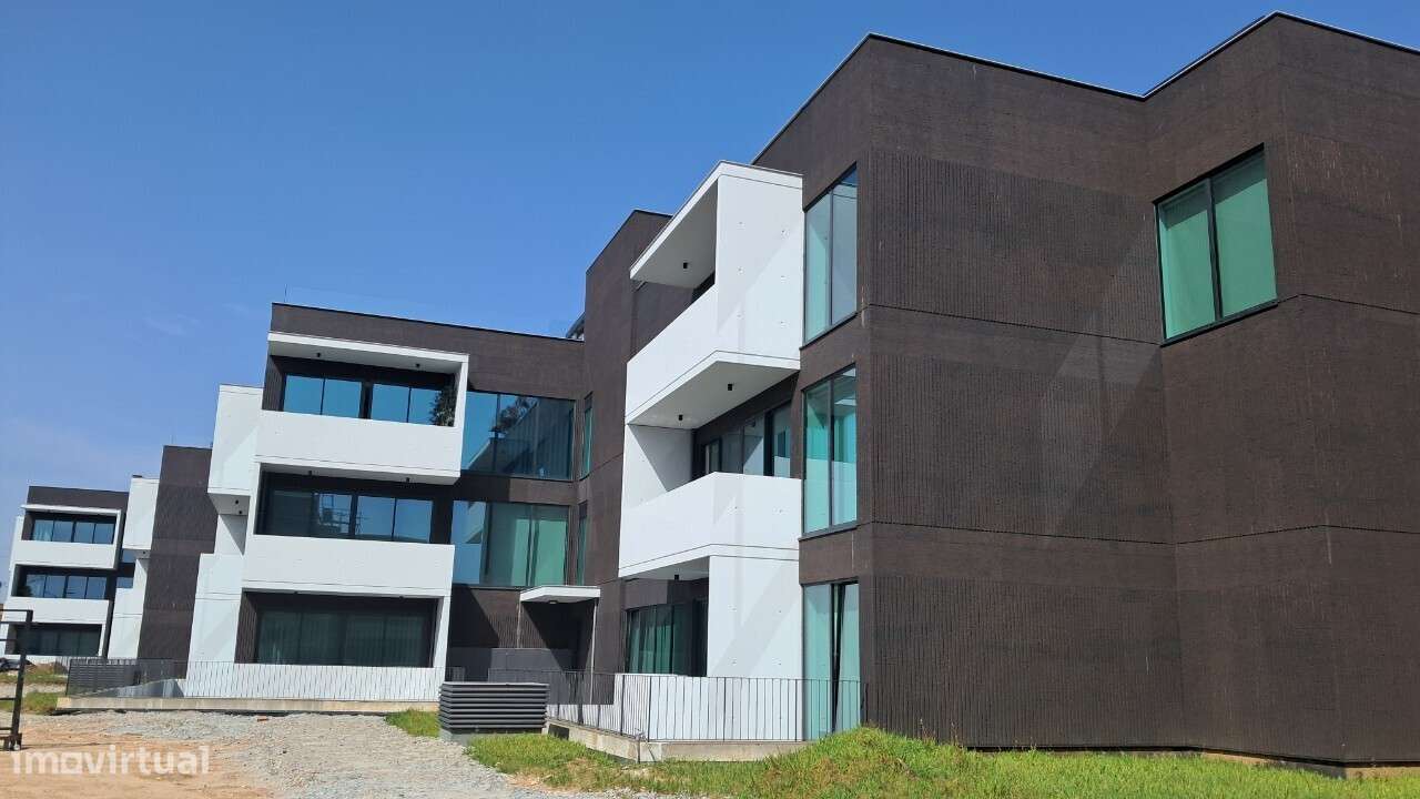 Apartamento T1, em São João da Madeira-10