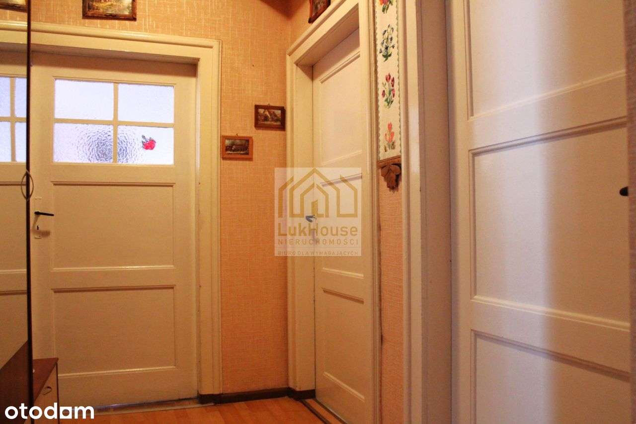 !Sprzedane! 2 Pokoje Z Miejskim C.O. - Bytom - Pełny obrazek: 5/7