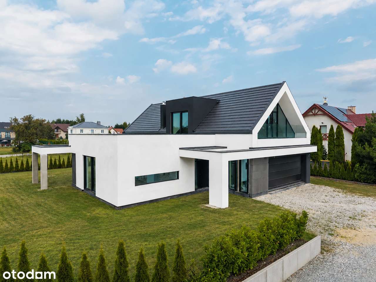 Nowoczesny dom 315 m² | 1000 m² działki | Polanowice Wrocław