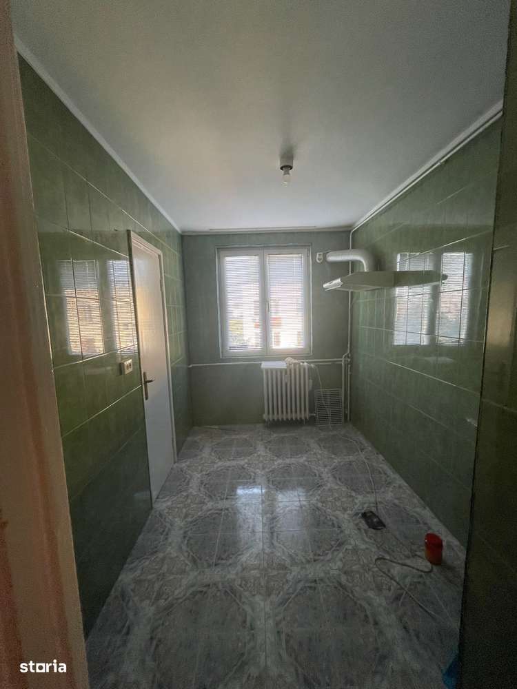 3 camere Berceni loc de parcare - Imagine principală: 4/7