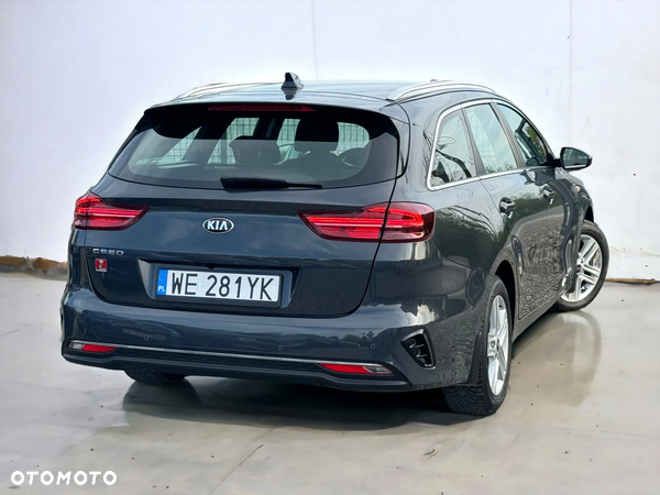 Kia Ceed 1.6 CRDi SCR M - 4