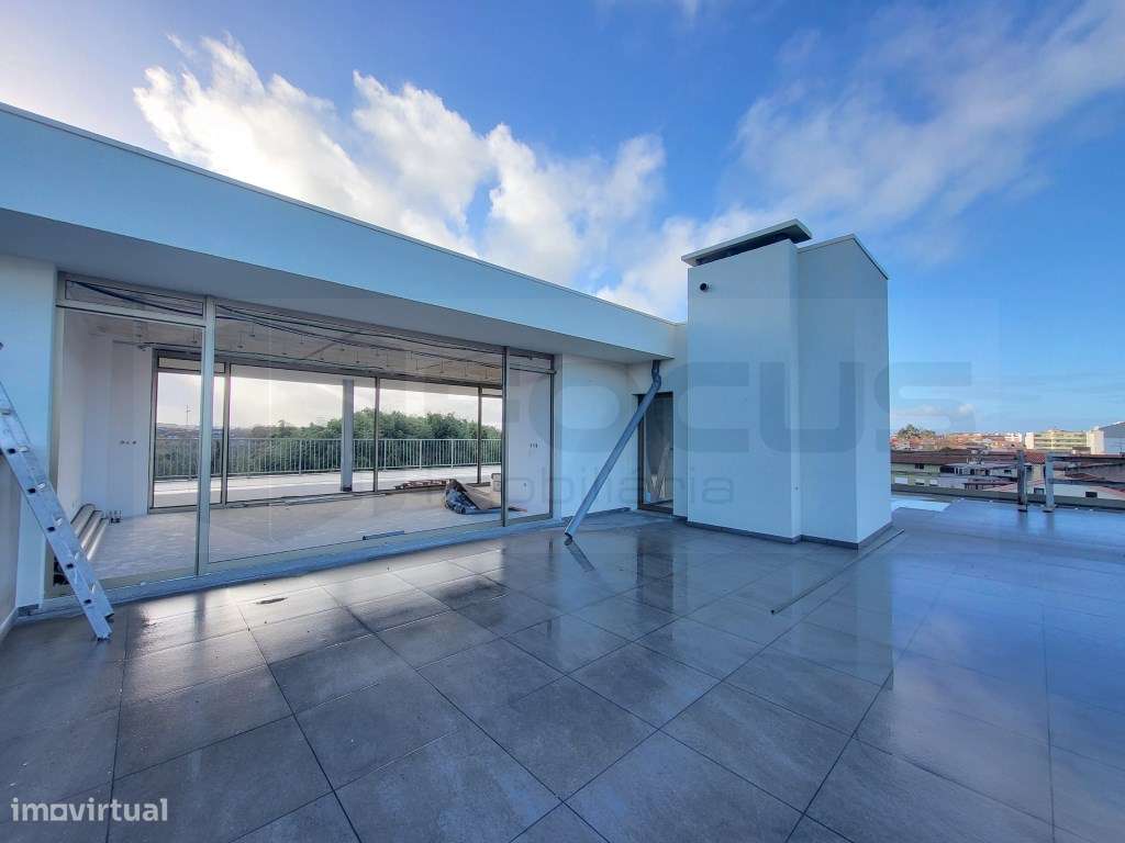 Apartamento novo T3 Dplx com 2 suites e terraços - Ílhavo a 2 Km de... - Grande imagem: 2/20