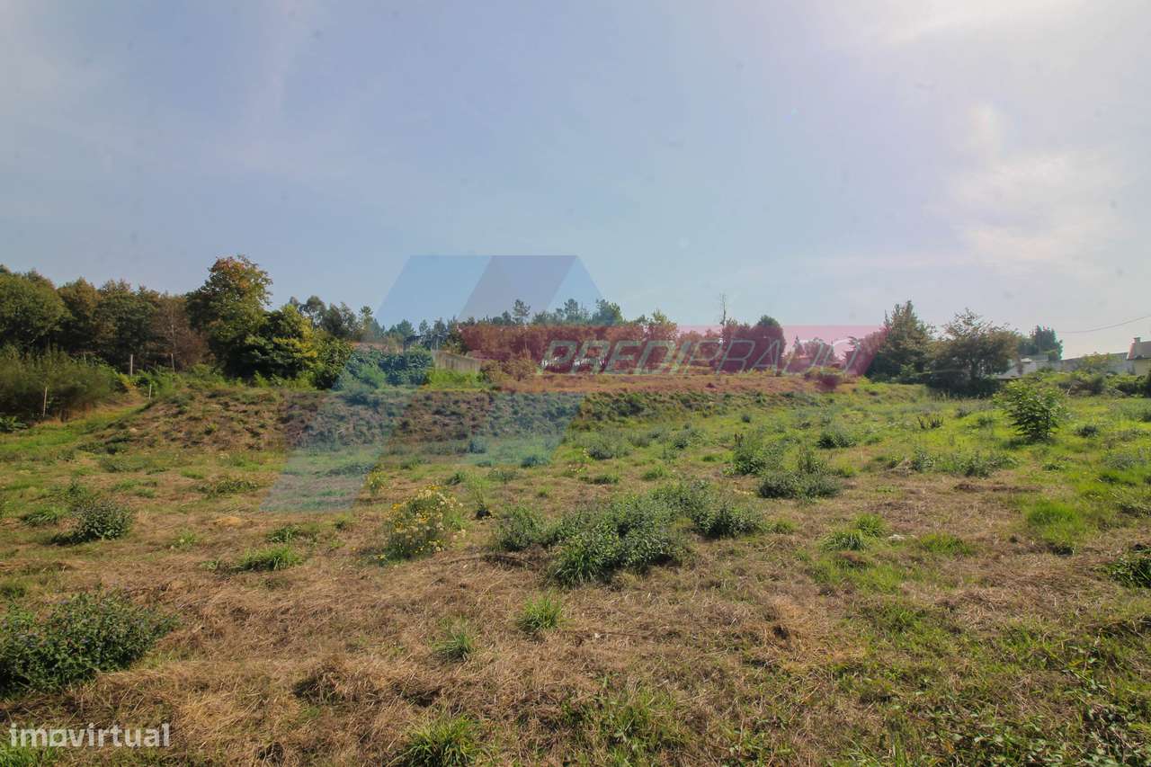 Ótimo Terreno para Construção, Navarra, Braga! - Grande imagem: 1/13