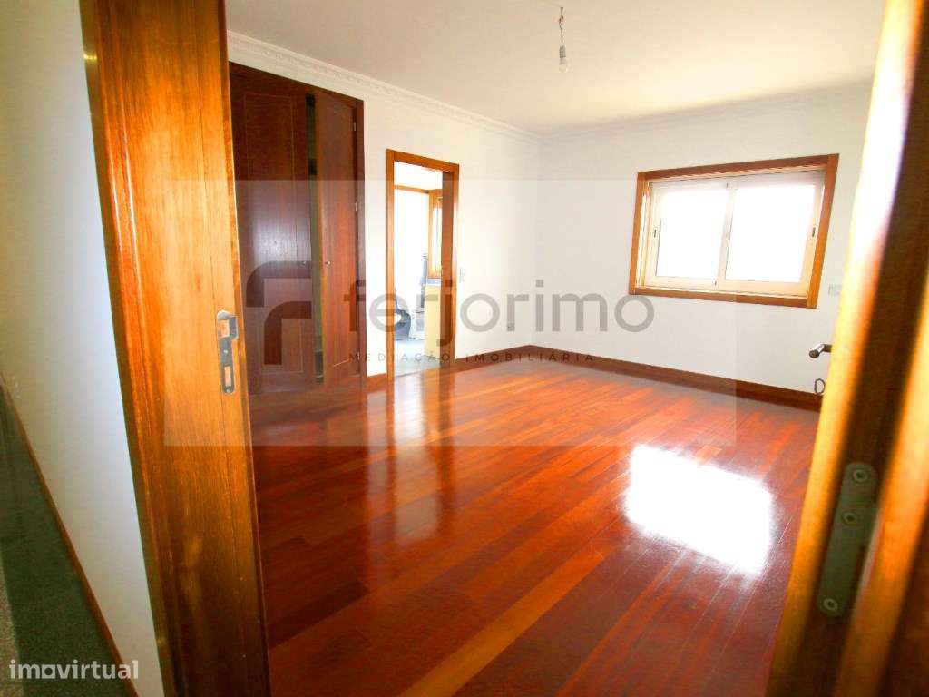 Magnífica Moradia, em zona tranquila-27