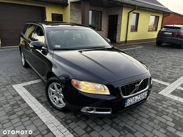 Volvo V70 2.0D Kinetic - 11