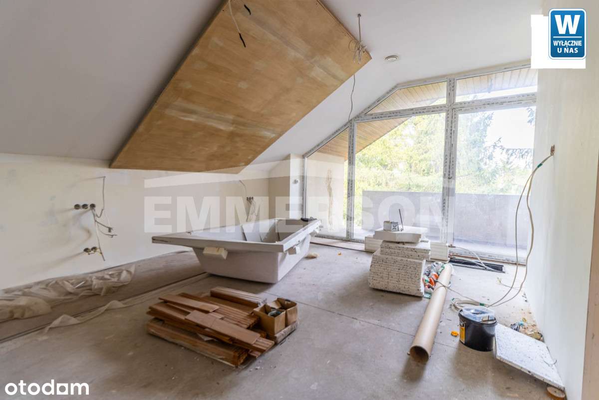 Obiekt Biurowo Mieszkalny-9