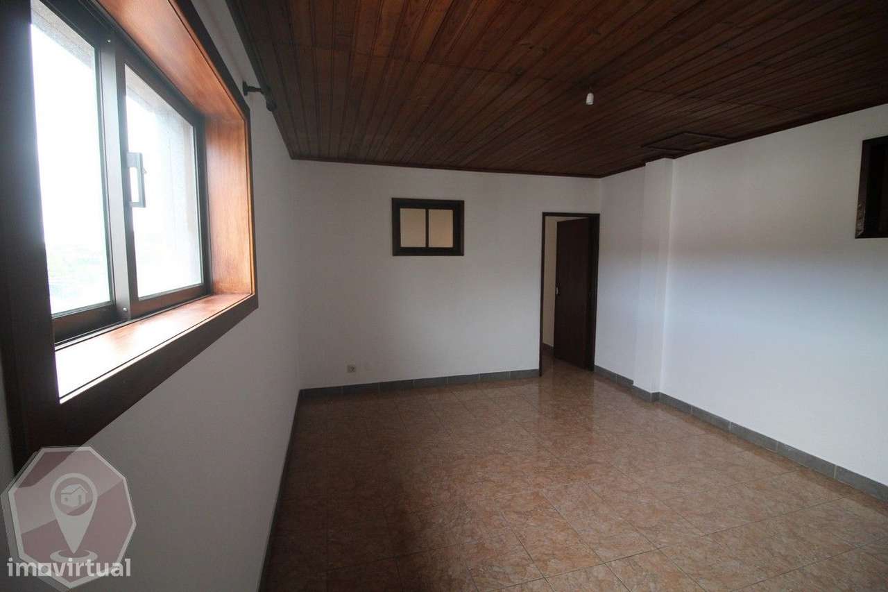 Apartamento T2 Vale de Cambra - para investidor-19