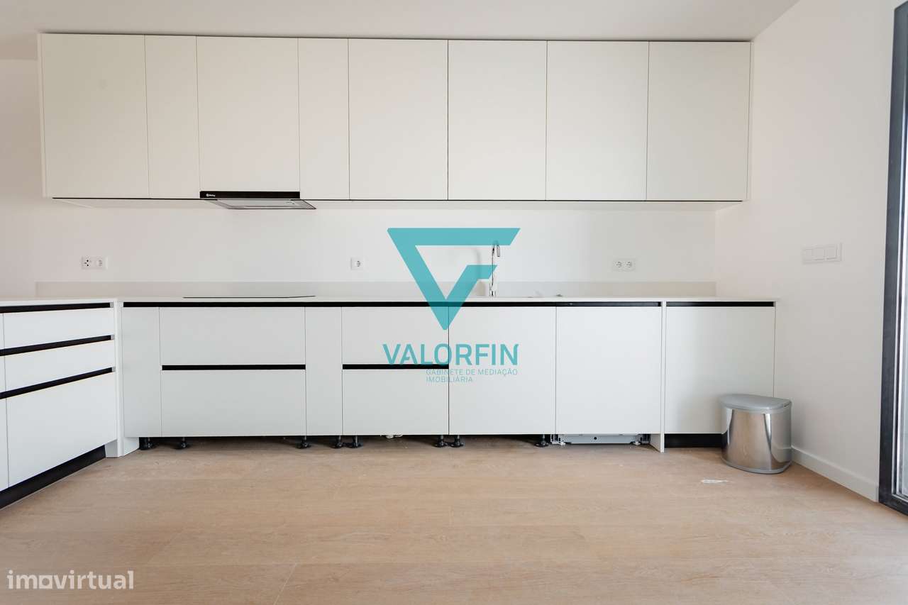 MoradiaT4 NOVA | Barosa - Leiria-10