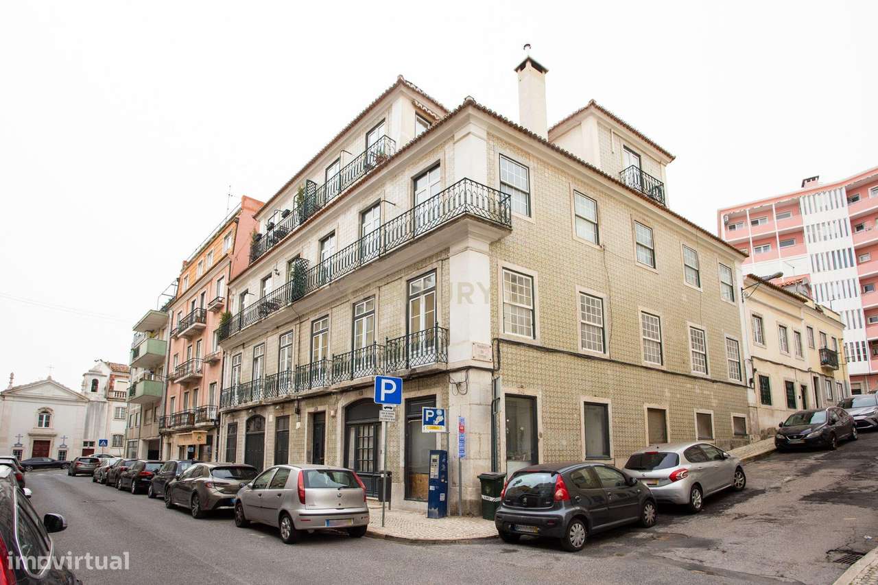Apartamento com 3 quartos na Estrela, Lisboa-31