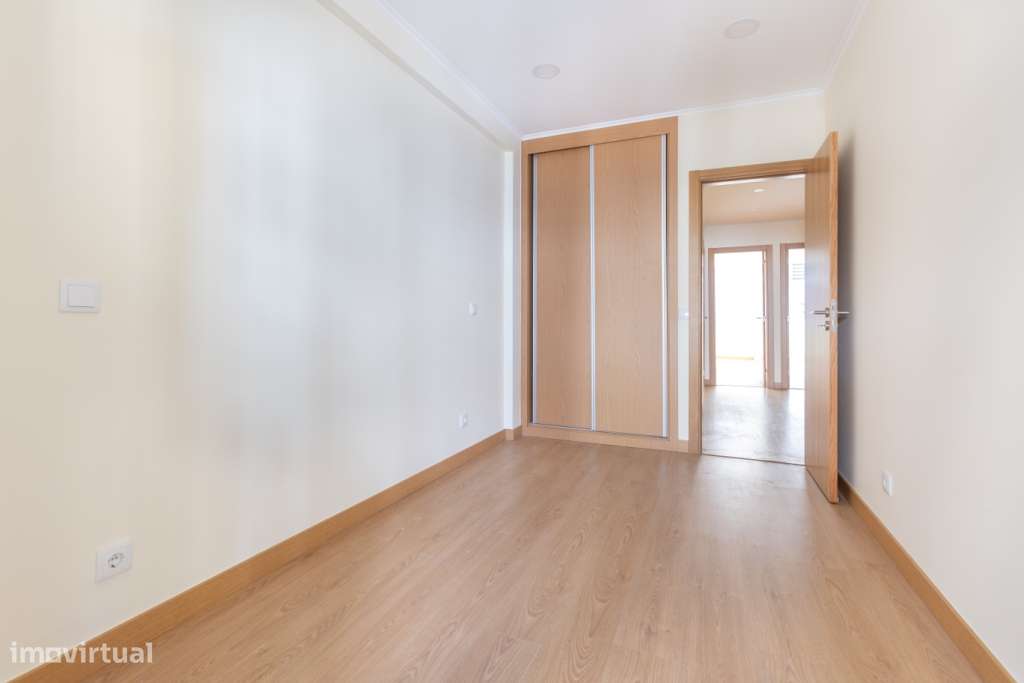 Excelente T2 Marvila - Grande imagem: 4/16