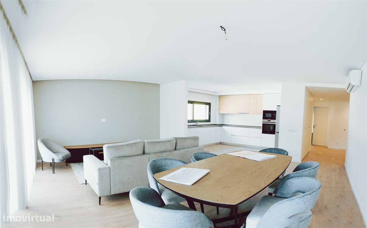 Apartamento T3 com Terraço, Leiria, Leiria / Venda / € 380.000,00 / RE