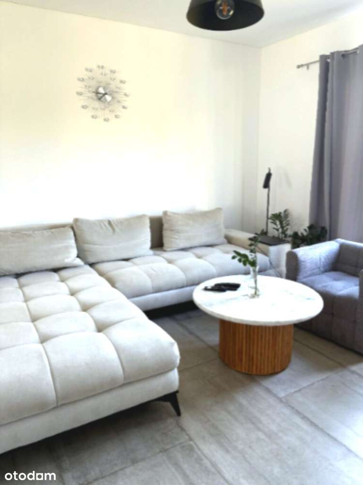 Nowoczesny segment z ogrodem i garażem, 116 m²