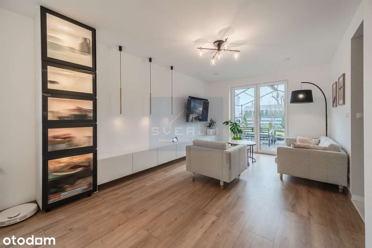 Piękny dom w Krasicach gm. Mstów-14