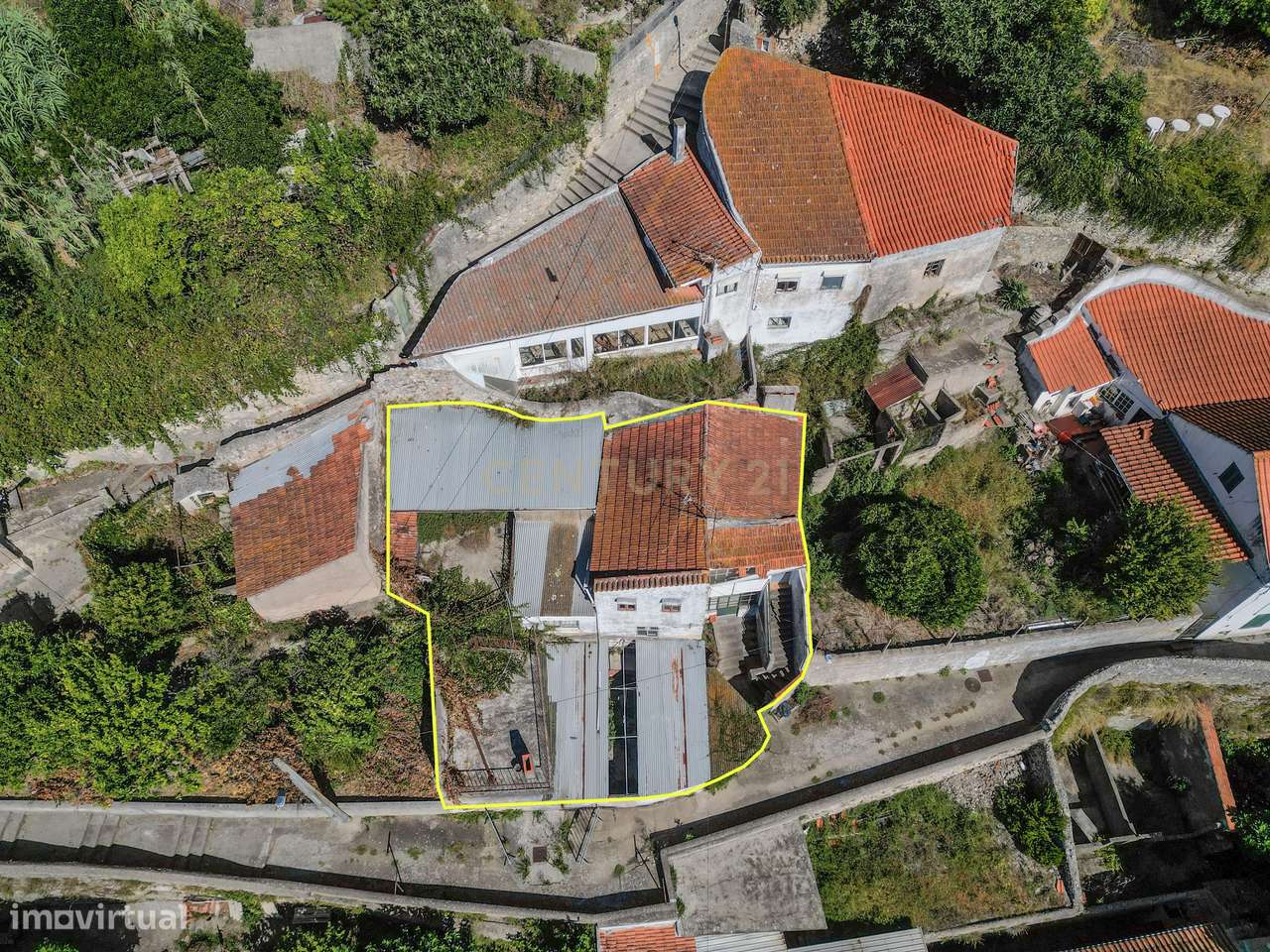 Casa para Recuperar em Montemor o Velho - 4 Quartos, 166m² - Grande imagem: 5/60