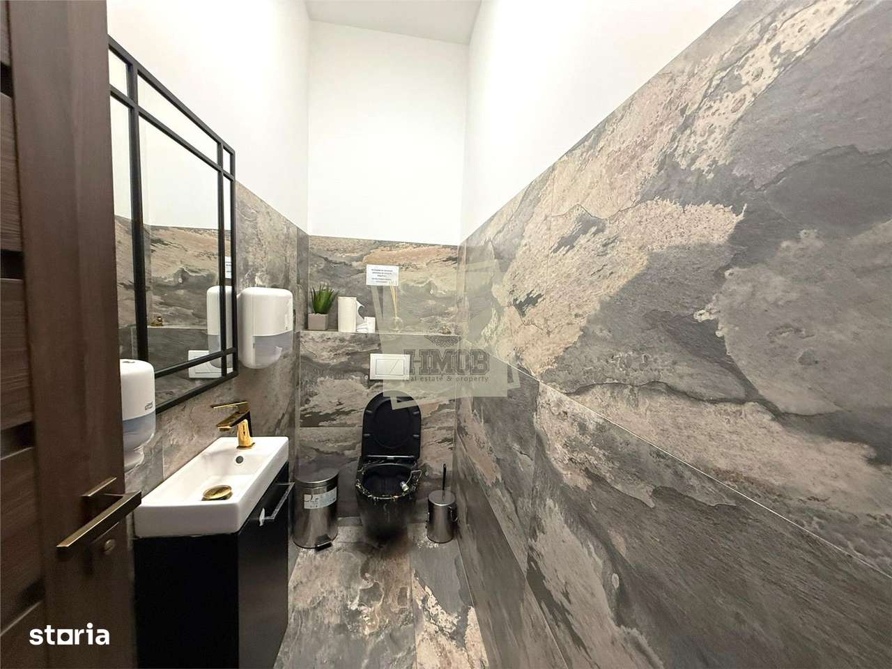 Spatiu comercial 128 mpu 8 parcari pretabil restaurant - Imagine principală: 5/9