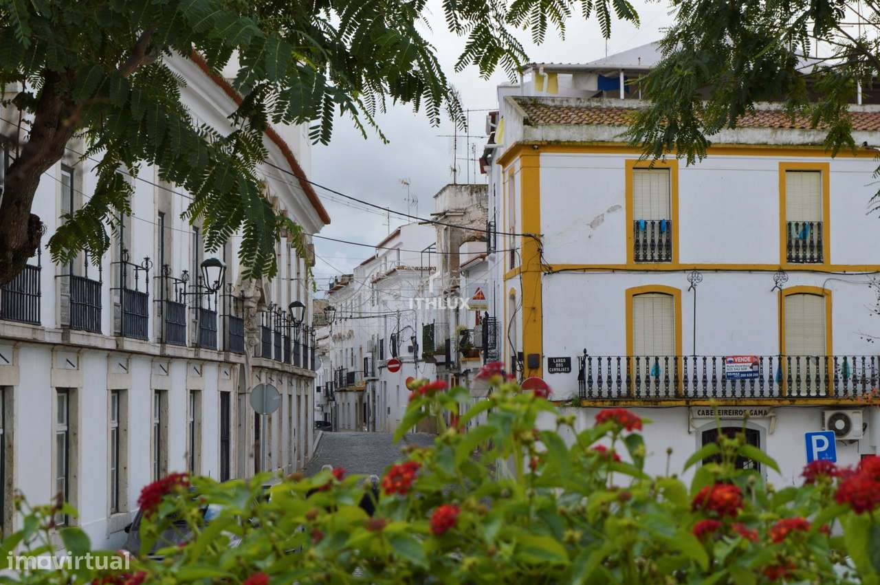 Refúgio com terraço no coração de Campo Maior, junto ao castelo — onde-9