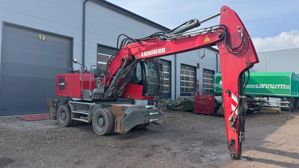 Liebherr Lh24 2015