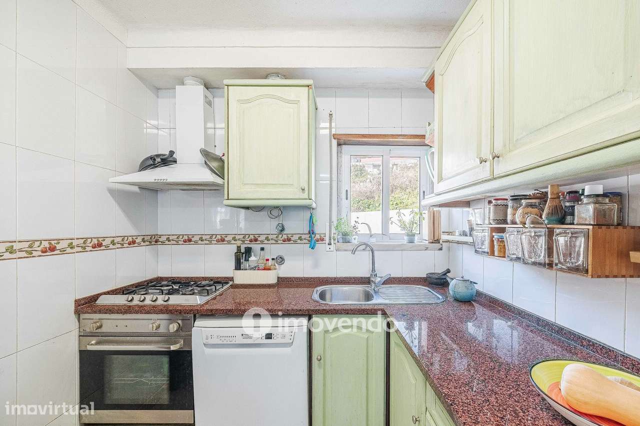 Moradia T3 mais Anexo T1 e Anexo T0 independentes, em Barcarena-15