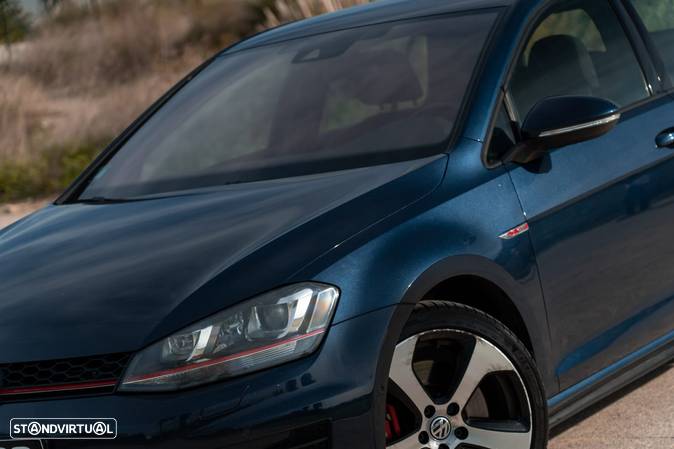 VW Golf 2.0 TSi GTi Performance - 3