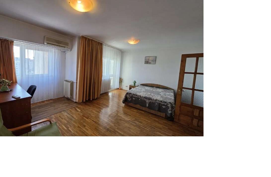 Garsoniera,UNIRII BULEVARD STRADAL,BL MIXT 1992, decomandata-0