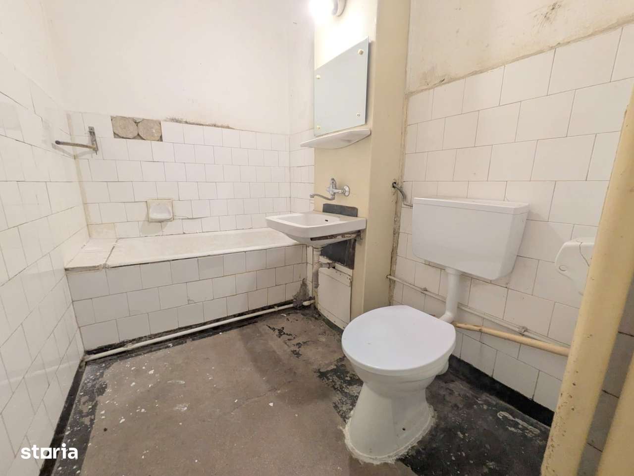 Str Carpati - Piata Sud, Apartament 3 camere, etaj 2/4, bucatarie mare-9