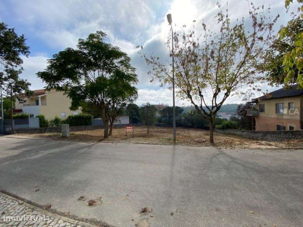Lote de terreno p/construção - Soure - Grande imagem: 3/4