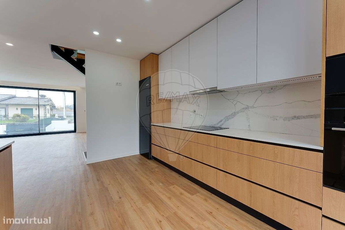 Moradia T3 para venda - Grande imagem: 4/33