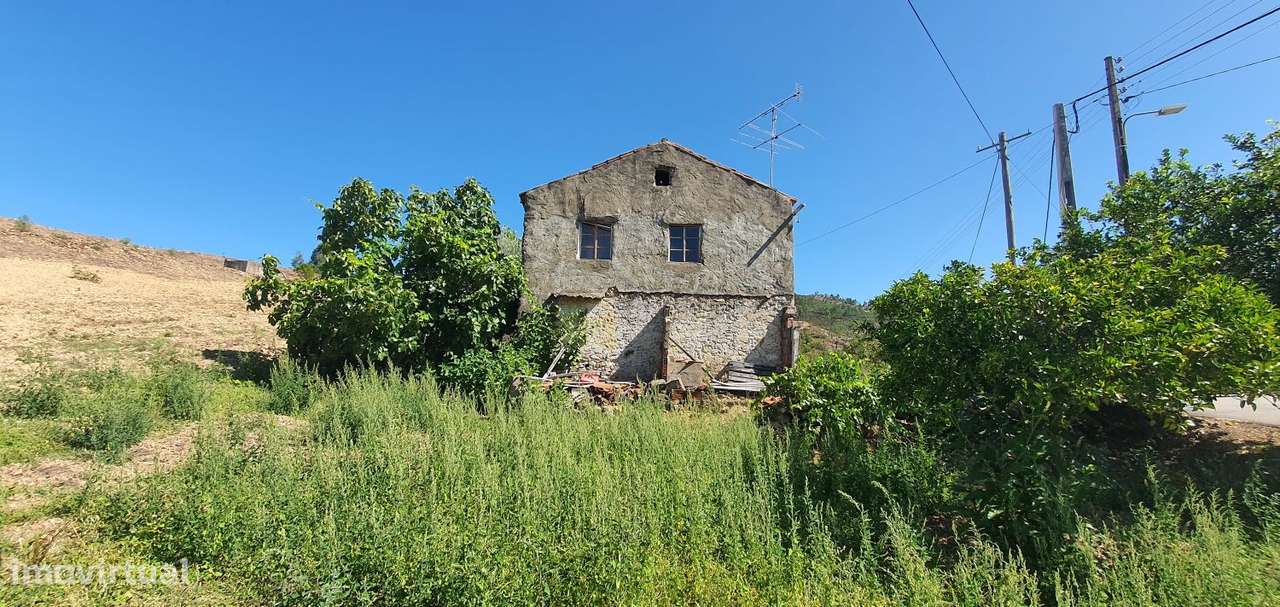 Quintinha com casa 90 m2 e terreno 3080 m2, perto da Amêndoa e Vila d - Grande imagem: 4/48