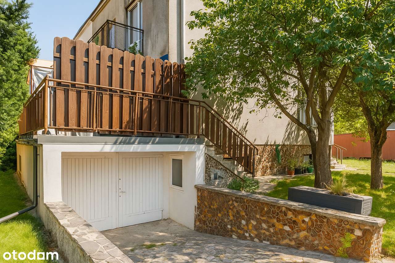 Dom w Piastowie 850 metrów od stacji PKP - trzy miejsca postojowe.-5