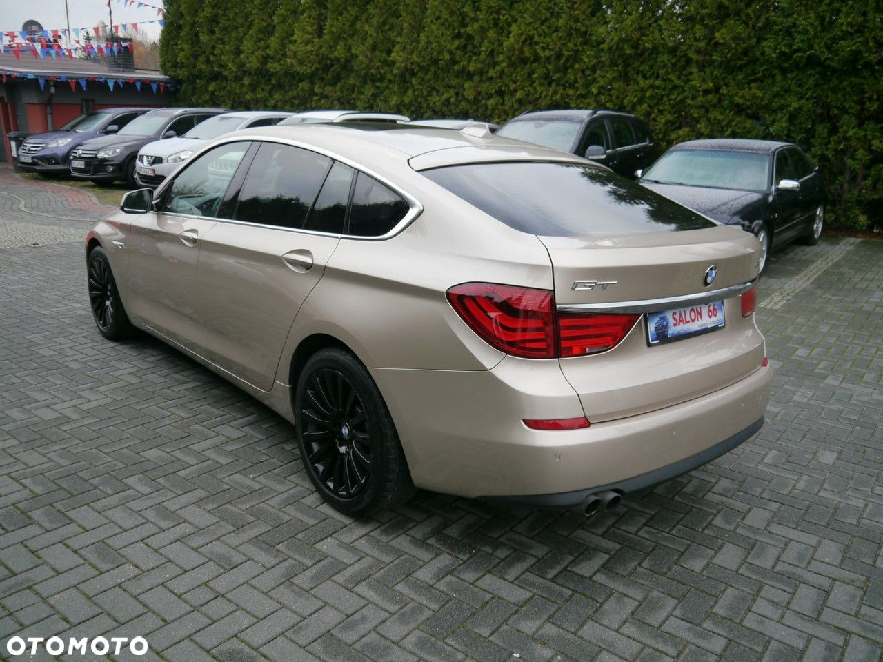 BMW 5GT - 6