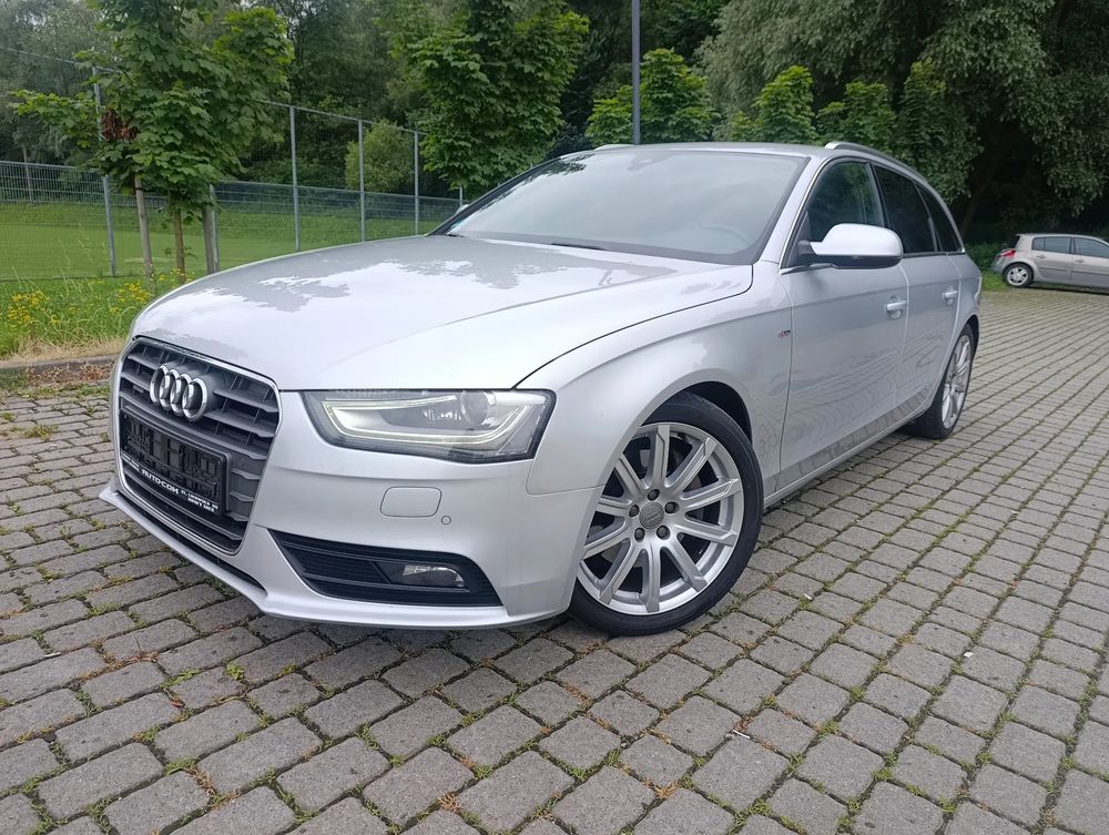 Audi A4 B8 (2007-2015) 2.0 TFSI quattro S tronic S line Sportpaket 2012