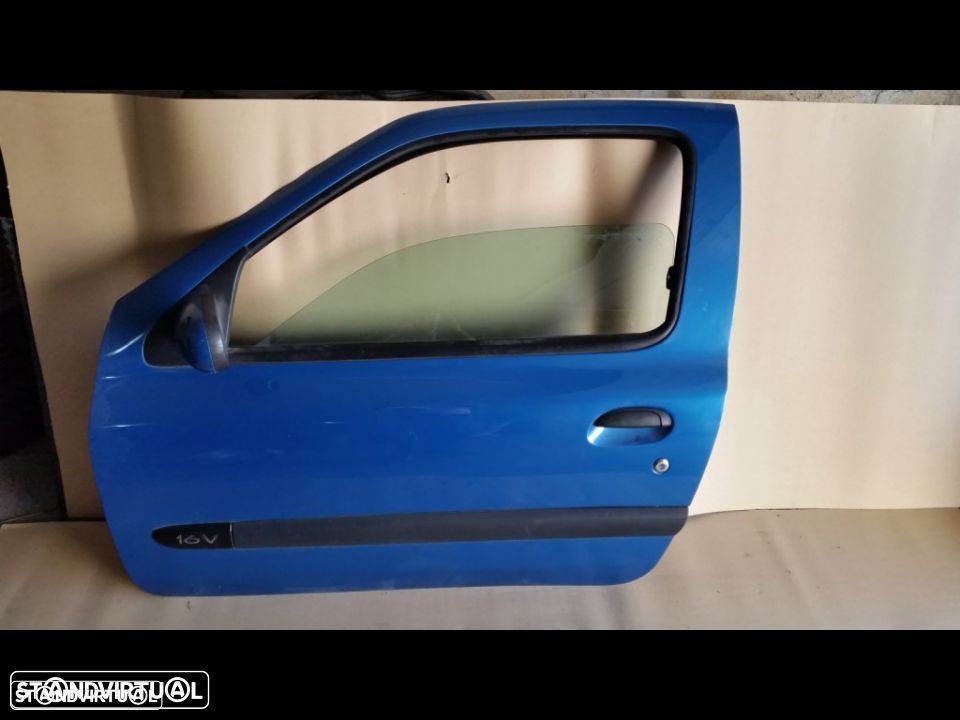 Peça - Porta Frente Esquerda Renault Clio Ii