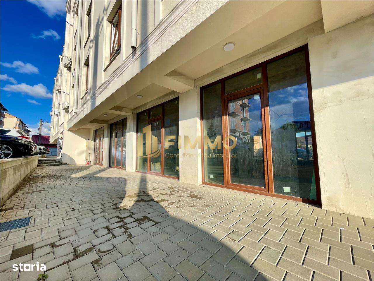 Spatiu comercial | 500 mp | 13 locuri de parcare | ID: 624 - Imagine principală: 2/5
