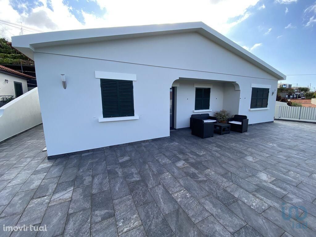 Casa / Villa T3 em Madeira de 217,00 m2