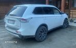 Mitsubishi Outlander 2.2 DID Intense + 4WD - 6