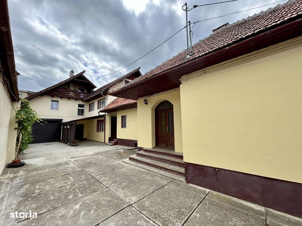 Inchiriere spatiu birouri Zarnesti | 21 de camere | Suprafata 450 mp - Imagine principală: 5/20