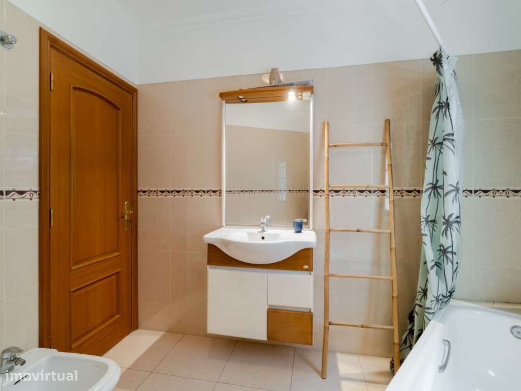 Apartamento T1 com Parqueamento e Arrecadação - Brandoa (Encosta do...-8