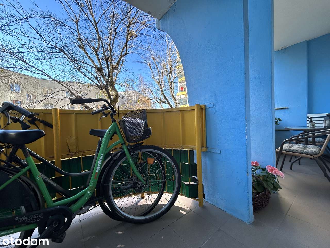 Słoneczne mieszkanie 3 pokojowe zatopione w zieleni z każdej strony.-13