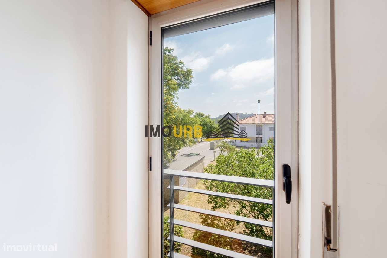 T2 - Áreas generosas - Urbanização de Santa Clara | Parceiros | Leiria-20