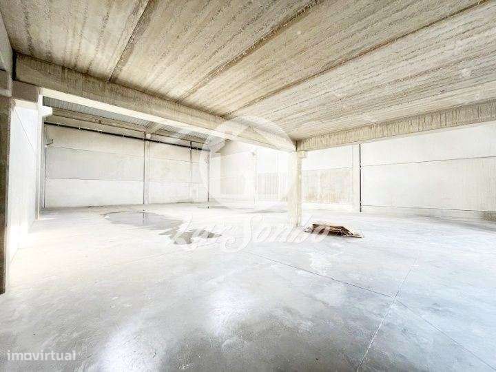 Armazém novo com 440m² na Póvoa de Varzim - Grande imagem: 1/6